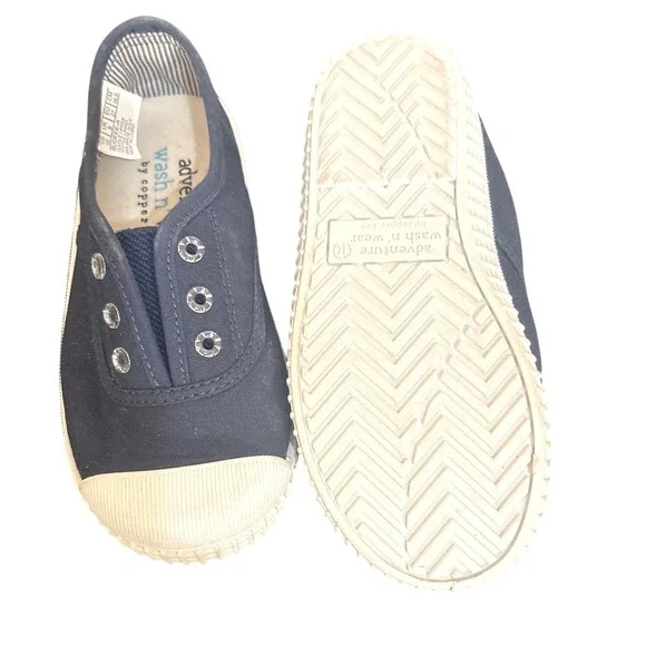 Copper‎ Key Kids Size 10 Navy Blue Canvas Slip On Sneakers - Picture 3 of 6